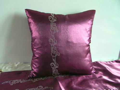 布藝產品 紫紅 紫色